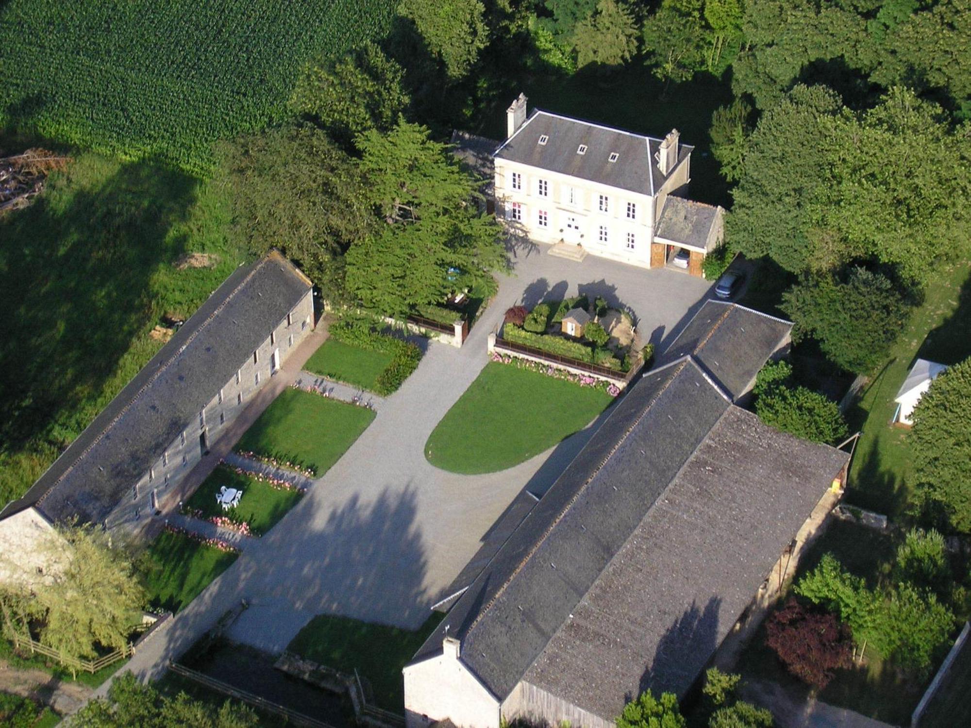 La Fresnee Chambres D'Hotes Mosles Екстер'єр фото