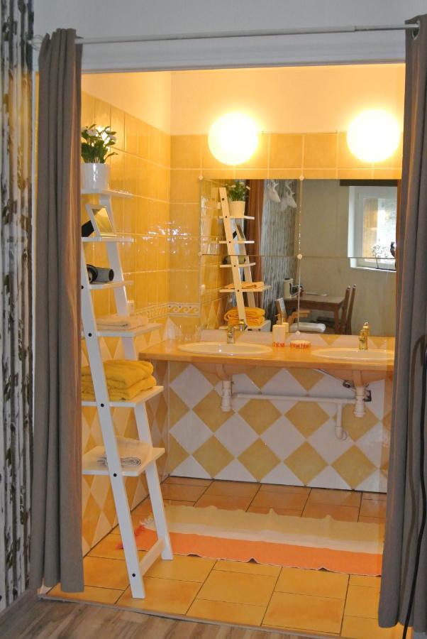 La Fresnee Chambres D'Hotes Mosles Екстер'єр фото